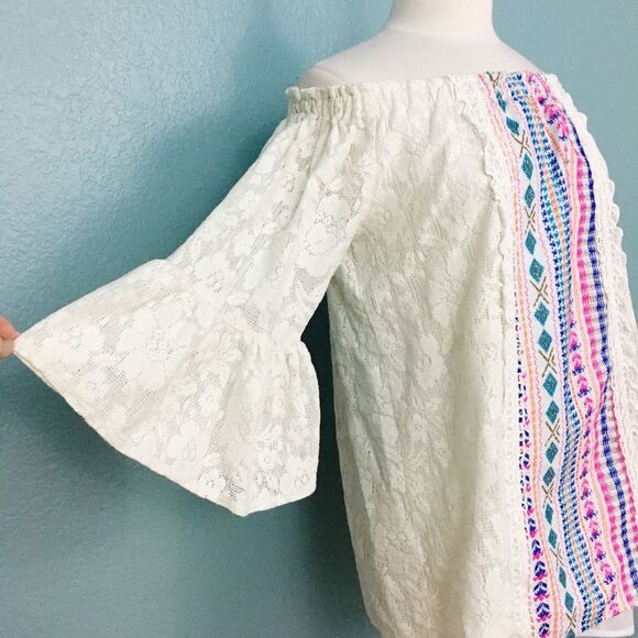 Turquoise Haven Embroidered Layered Lace Top - Picture 3 of 5